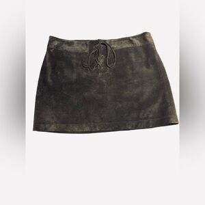 Women’s 12 Old Navy 100% Suede Leather Lace Up Mini Skirt